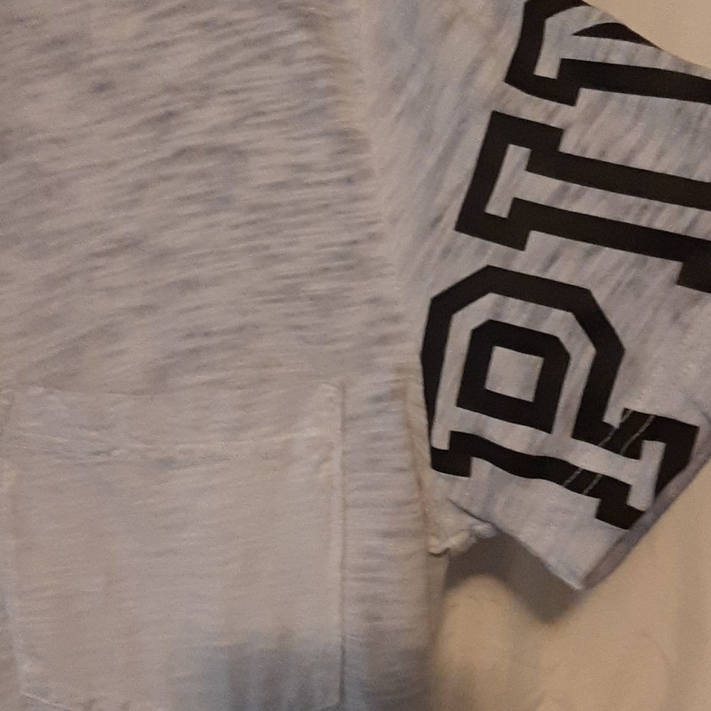 VICTORIA'S SECRET PINK....TSHIRT - Picture 4 of 11